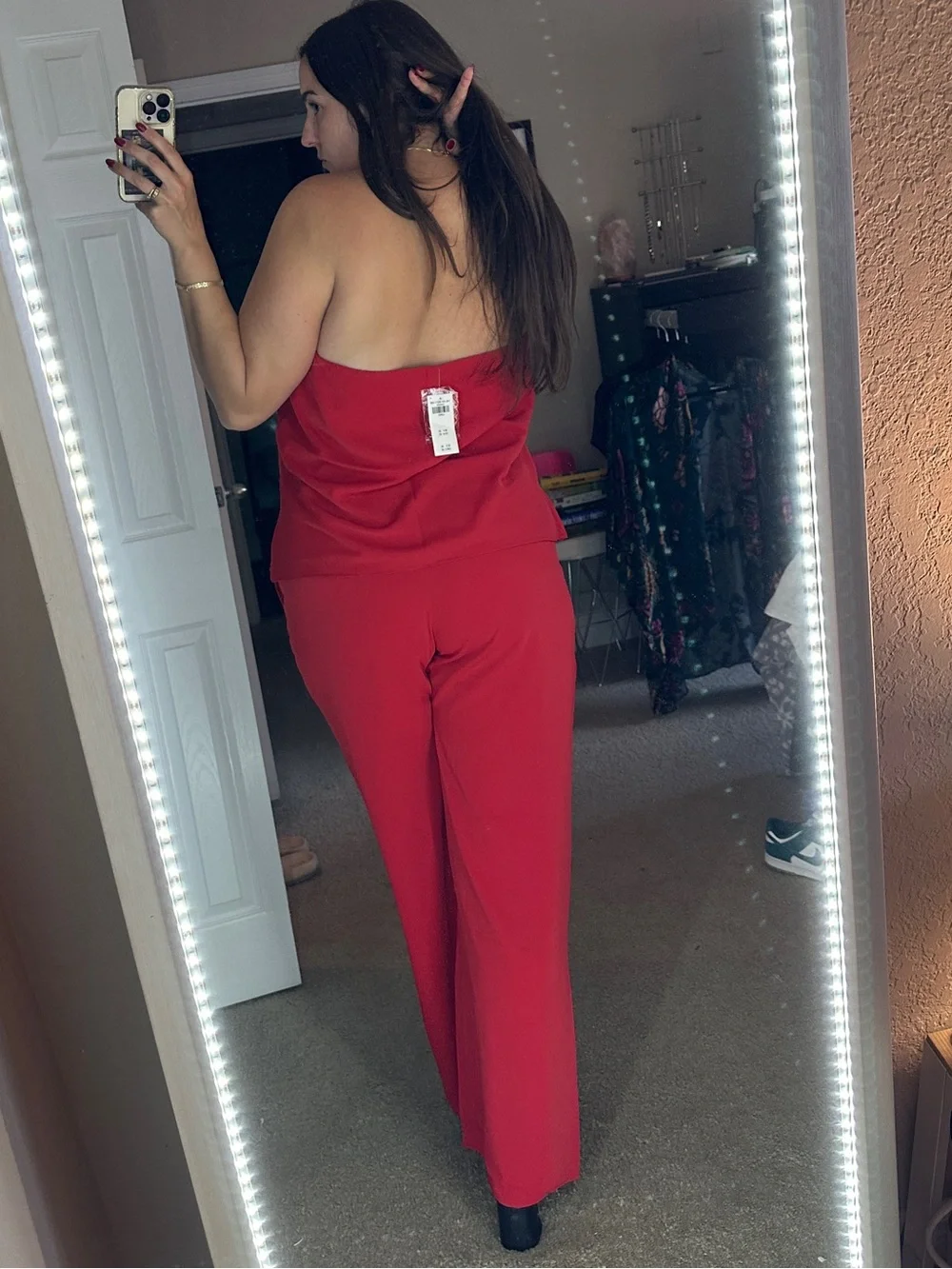 Abercrombie & Fitch bright red